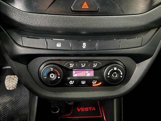 Lada (ВАЗ) Vesta Comfort, 2019 года, пробег 185489 км