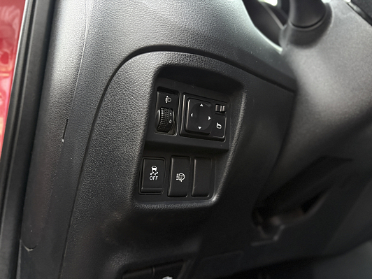 Nissan Juke SV2, 2014 года, пробег 222670 км