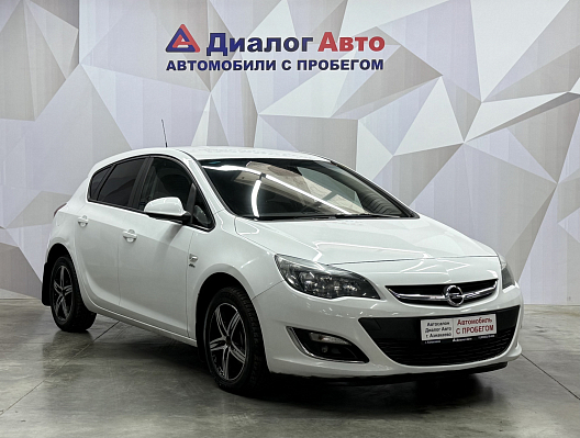 Opel Astra Cosmo, 2013 года, пробег 202876 км