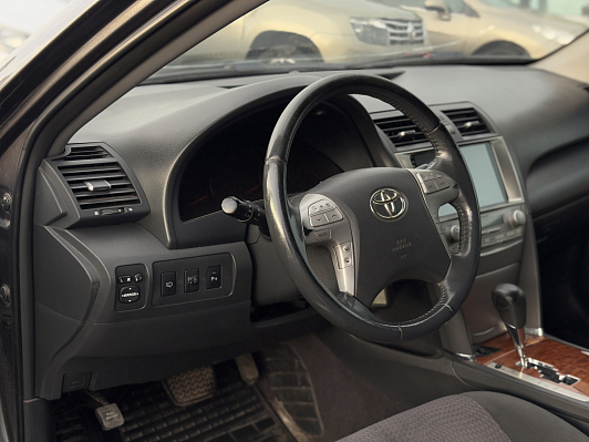 Toyota Camry Престиж, 2011 года, пробег 247090 км