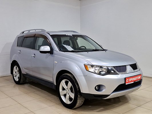 Mitsubishi Outlander Intense, 2008 года, пробег 179504 км