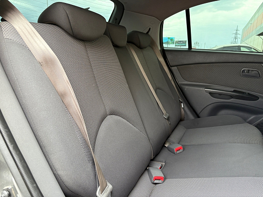 Kia Rio Luxe, 2011 года, пробег 222435 км