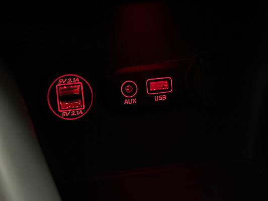 Kia Ceed Luxe, 2018 года, пробег 138133 км