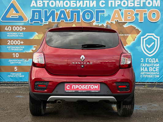 Renault Sandero Stepway Drive, 2020 года, пробег 75106 км