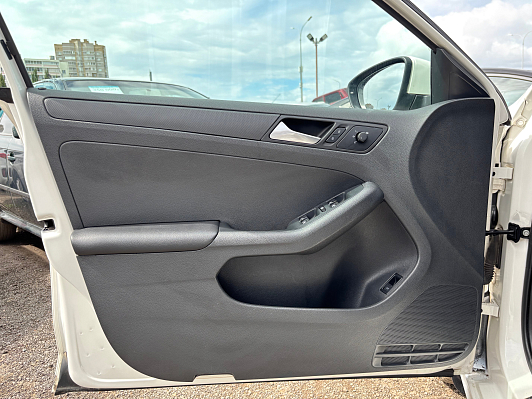 Volkswagen Jetta Conceptline, 2013 года, пробег 208375 км