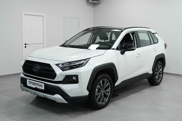 Toyota RAV4, 2025 года, пробег 142 км