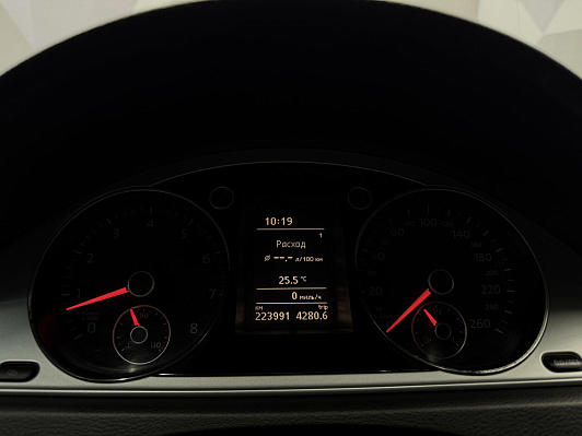 Volkswagen Passat Trendline, 2012 года, пробег 224132 км