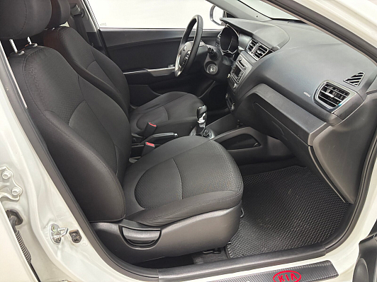 Kia Rio Prestige, 2016 года, пробег 113812 км