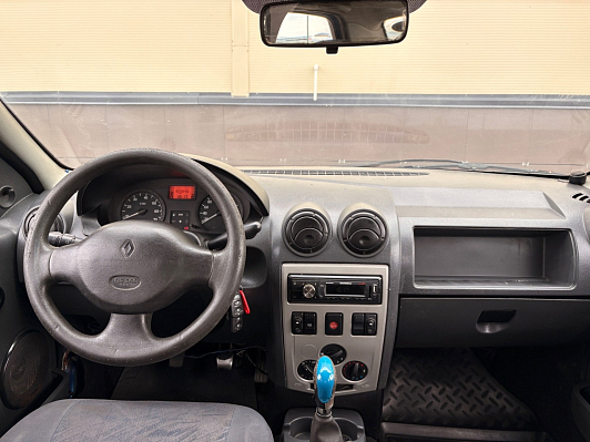 Renault Logan Authentique, 2005 года, пробег 305603 км