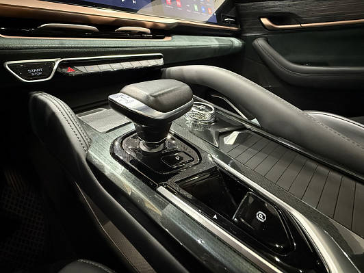 Geely Monjaro Flagship (Xingyue L), 2023 года, пробег 53800 км