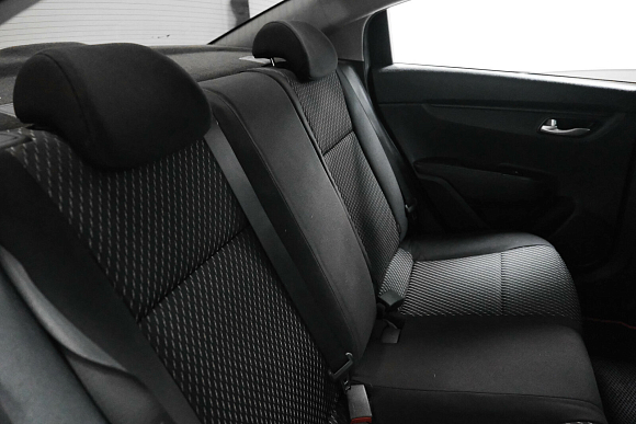 Kia Rio Luxe RED Line, 2018 года, пробег 154000 км