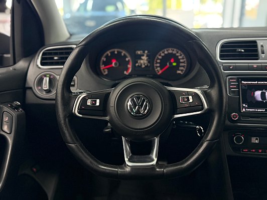 Volkswagen Polo Football Edition, 2018 года, пробег 219069 км