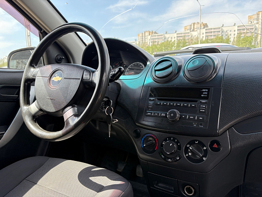 Chevrolet Aveo LS, 2010 года, пробег 196430 км