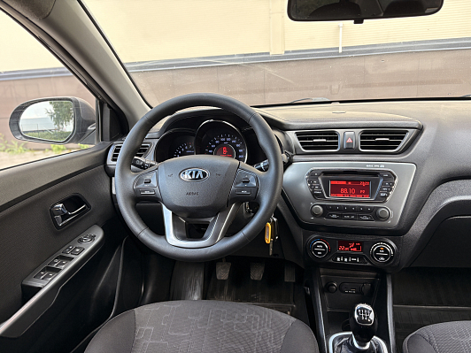 Kia Rio, 2013 года, пробег 230038 км