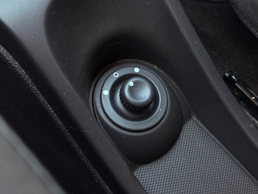 Renault Duster Expression, 2019 года, пробег 105390 км