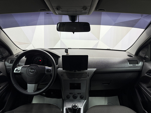 Opel Astra Enjoy, 2011 года, пробег 154107 км