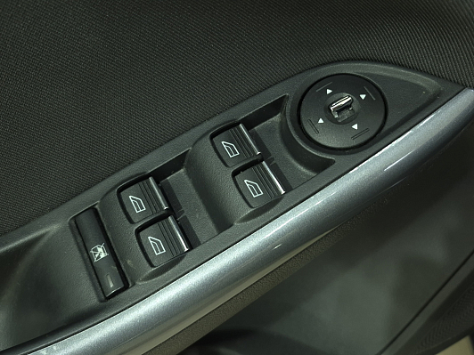Ford Focus Titanium, 2012 года, пробег 144880 км