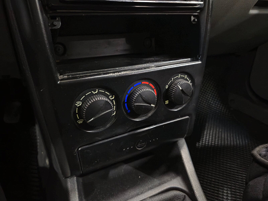 Lada (ВАЗ) Priora, 2009 года, пробег 224050 км