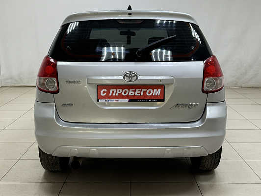 Toyota Matrix, 2002 года, пробег 217200 км