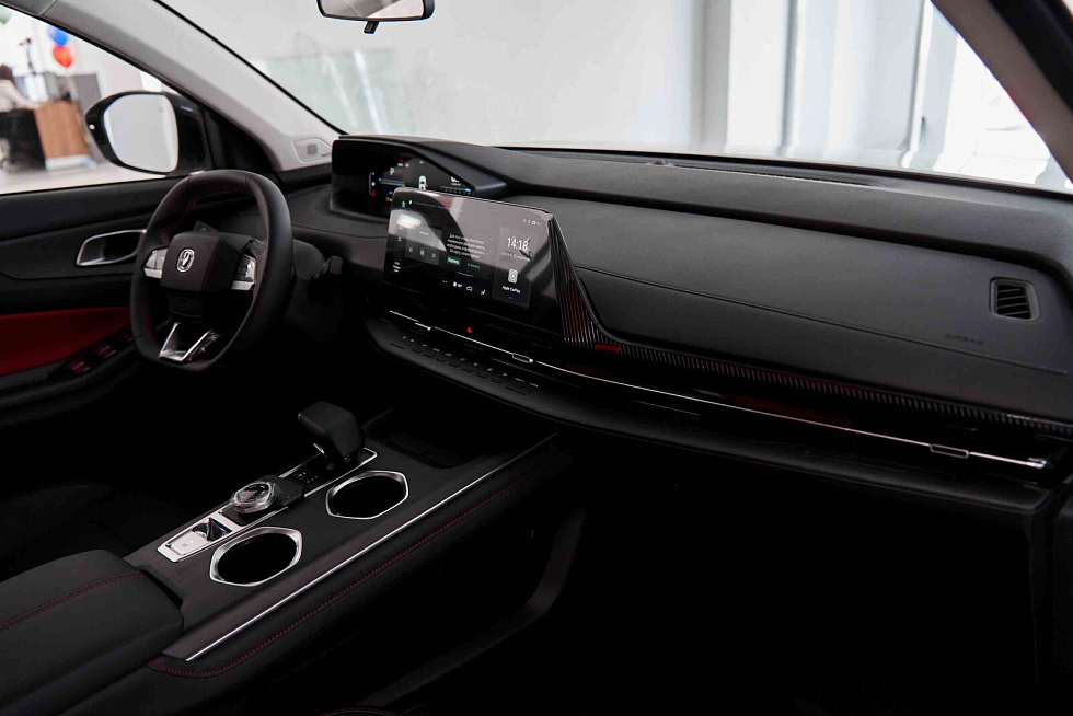 Changan UNI-S (CS55 Plus) Comfort, белый