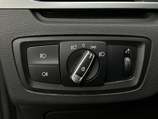 BMW X1 xDrive18d xLine, 2017 года, пробег 235266 км