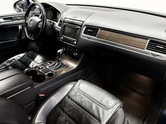 Volkswagen Touareg Business, 2015 года, пробег 176000 км