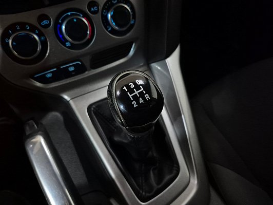 Ford Focus SYNC Edition, 2013 года, пробег 153087 км