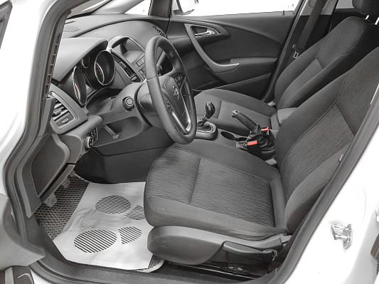 Opel Astra Cosmo, 2013 года, пробег 202876 км
