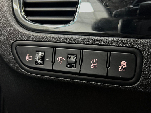 Kia Rio, 2019 года, пробег 58388 км