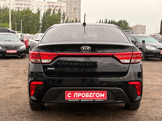 Kia Rio Comfort, 2017 года, пробег 121625 км