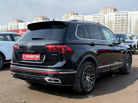Volkswagen Tiguan R-Line, 2021 года, пробег 53843 км