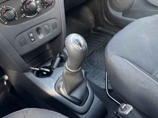 Renault Sandero, 2017 года, пробег 97000 км