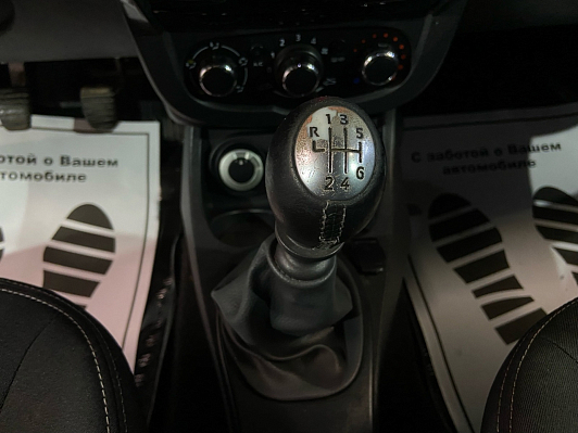 Renault Duster Privilege, 2018 года, пробег 347000 км