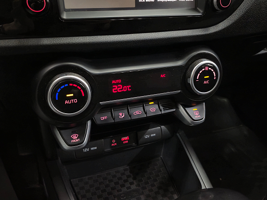 Kia Rio Prestige, 2018 года, пробег 123621 км