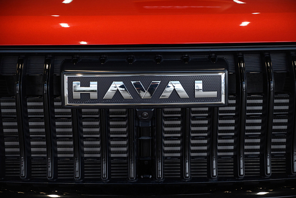 Haval New Jolion Tech+, красный