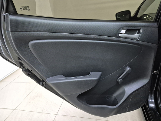 Hyundai Solaris Active, 2014 года, пробег 179865 км