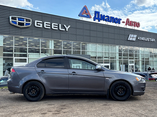 Mitsubishi Lancer, 2010 года, пробег 175246 км