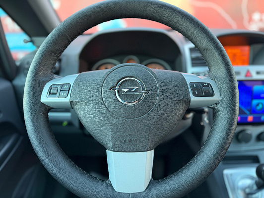 Opel Zafira, 2012 года, пробег 259666 км
