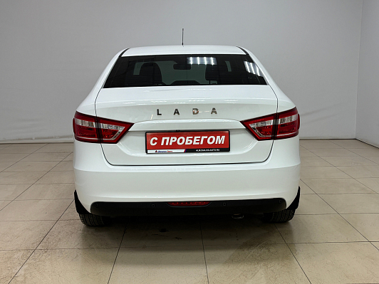 Lada (ВАЗ) Vesta Luxe, 2021 года, пробег 49729 км
