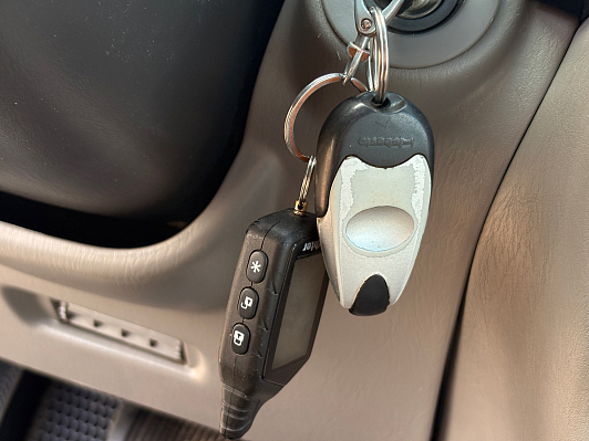 Toyota Land Cruiser, 2006 года, пробег 407498 км