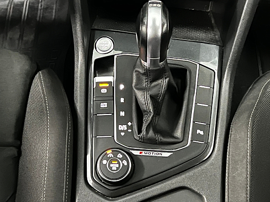 Volkswagen Tiguan Sportline, 2018 года, пробег 161610 км