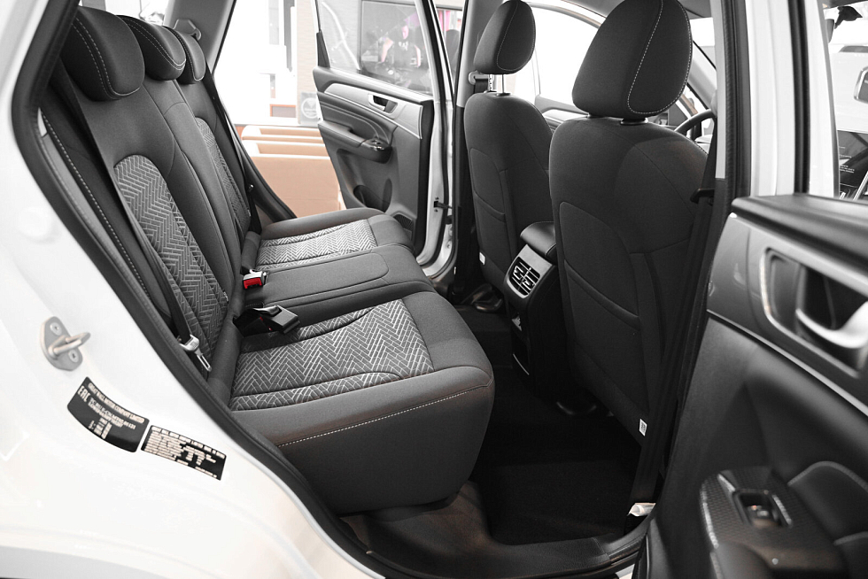 Haval M6 , белый