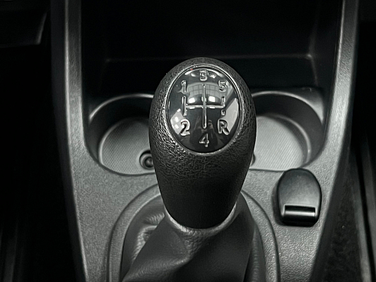 Renault Logan Expression, 2014 года, пробег 140000 км