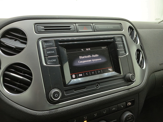 Volkswagen Tiguan, 2016 года, пробег 121757 км