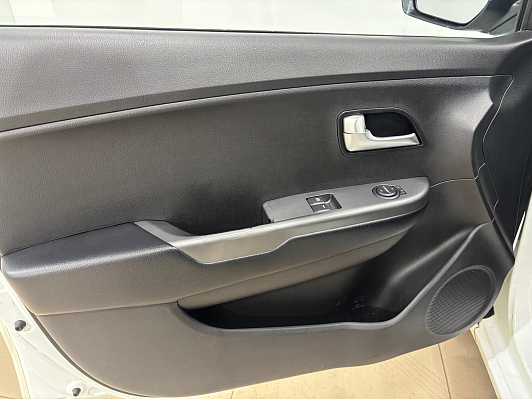Kia Rio Comfort, 2016 года, пробег 151230 км