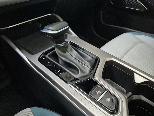 Geely Emgrand Flagship, 2023 года, пробег 40970 км