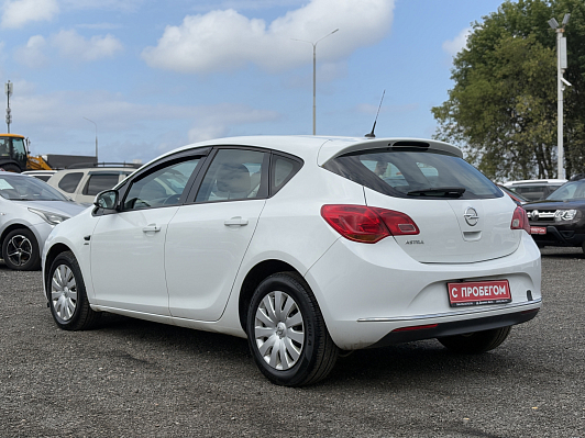 Opel Astra Cosmo, 2013 года, пробег 147217 км