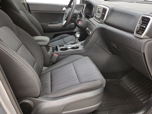 Kia Sportage Classic "Теплые опции", 2020 года, пробег 76182 км