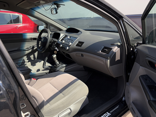 Honda Civic, 2008 года, пробег 338700 км