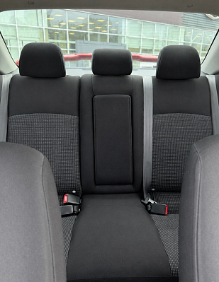 Mitsubishi Lancer, 2011 года, пробег 278868 км
